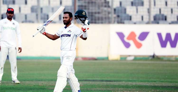 ৩২ রান যোগ হতেই শেষ 'এ' দলের ইনিংস ৩২ রান যোগ হতেই শেষ 'এ' দলের ইনিংস