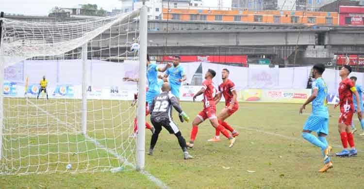 এক গোলের জয়ে লিগ শুরু আবাহনীর