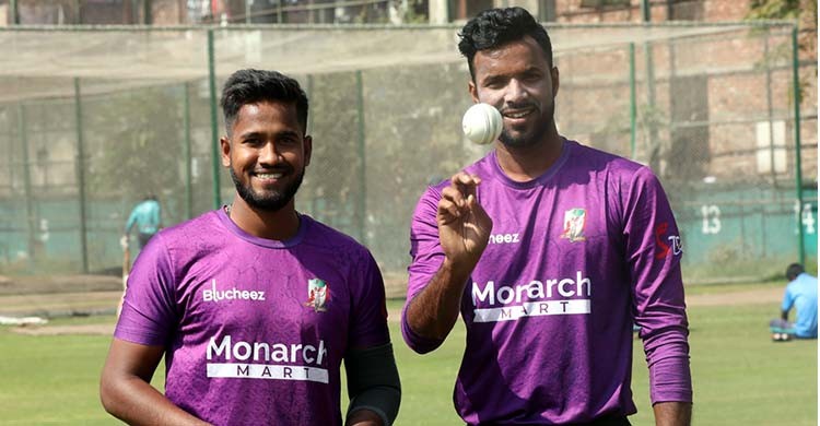 টিকে থাকতে বরিশালের বিপক্ষে খুলনাকে জিততেই হবে টিকে থাকতে বরিশালের বিপক্ষে খুলনাকে জিততেই হবে