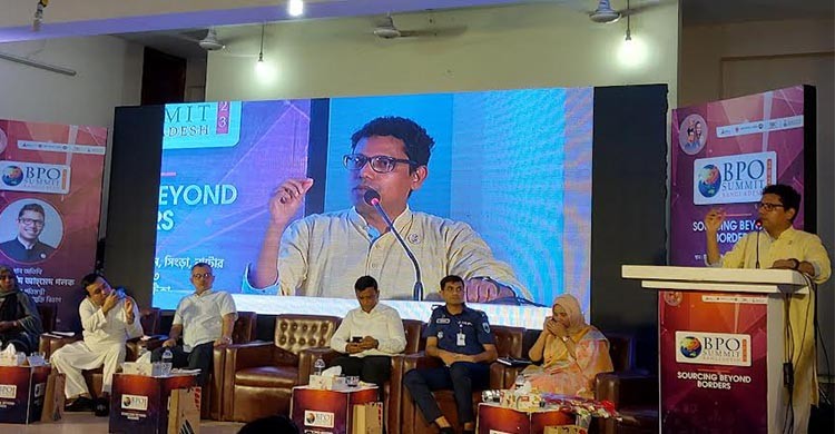যুক্তরাষ্ট্র আর্থিক সংকটে, আমরা সমৃদ্ধির পথে: পলক যুক্তরাষ্ট্র আর্থিক সংকটে, আমরা সমৃদ্ধির পথে: পলক