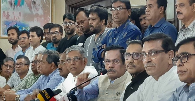 শিক্ষার্থীদের সঙ্গে সংঘাতে না যেতে নির্দেশ প্রধানমন্ত্রীর: ওবায়দুল কাদের শিক্ষার্থীদের সঙ্গে সংঘাতে না যেতে নির্দেশ প্রধানমন্ত্রীর: ওবায়দুল কাদের