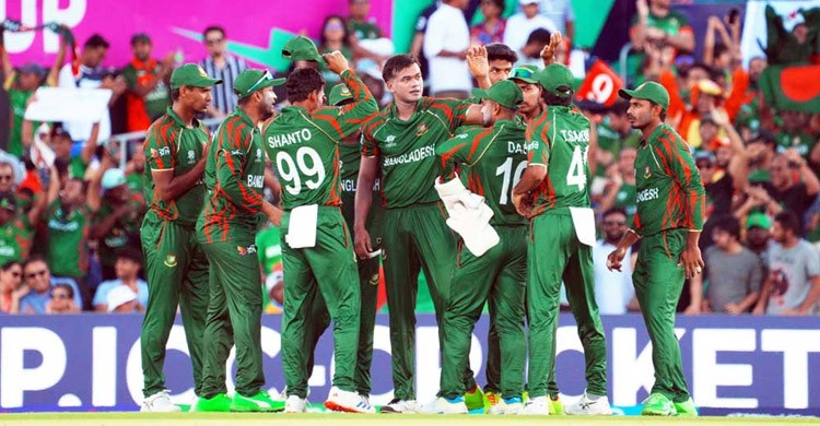 সুপার এইটে উঠতে যে সমীকরণের মুখে বাংলাদেশ সুপার এইটে উঠতে যে সমীকরণের মুখে বাংলাদেশ