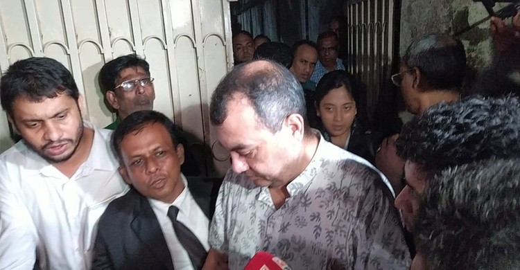 গ্রেপ্তারের দুই দিন পরই মুক্ত সাবের হোসেন চৌধুরী গ্রেপ্তারের দুই দিন পরই মুক্ত সাবের হোসেন চৌধুরী