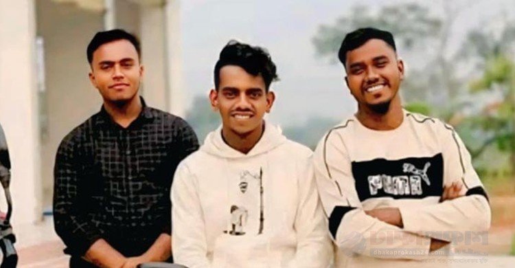 নরসিংদীর শিবপুরে বাসচাপায় মোটরসাইকেল আরোহী তিন বন্ধু নিহত