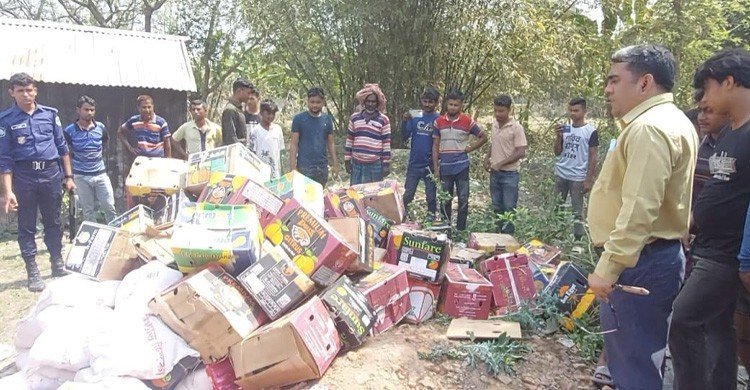 চুয়াডাঙ্গায় দুই ব্যবসা প্রতিষ্ঠানকে ৯০ হাজার টাকা জরিমানা