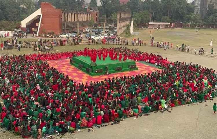 সারাদেশে বিজয় দিবস উদযাপিত