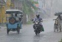 ৬ জেলায় ঝোড়ো হাওয়া-বজ্রবৃষ্টির আভাস, নদীবন্দরে সতর্কসংকেত
