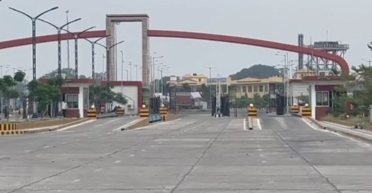 পবিত্র আশুরা উপলক্ষে বেনাপোল-পেট্রাপোল বন্দরে আমদানি-রপ্তানি বন্ধ