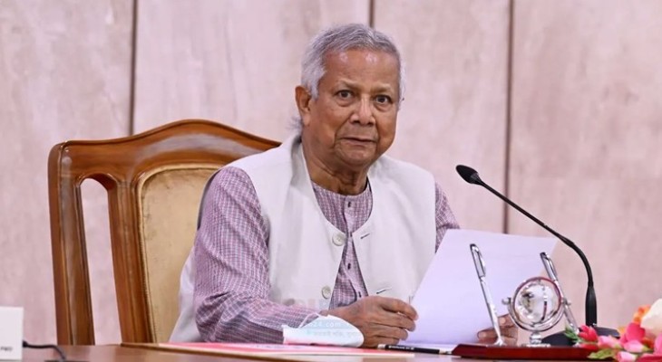 স্বৈরাচার পতনে ১৬ বছর অপেক্ষা নয়, তাৎক্ষণিক প্রতিরোধ গড়ার আহ্বান প্রধান উপদেষ্টার