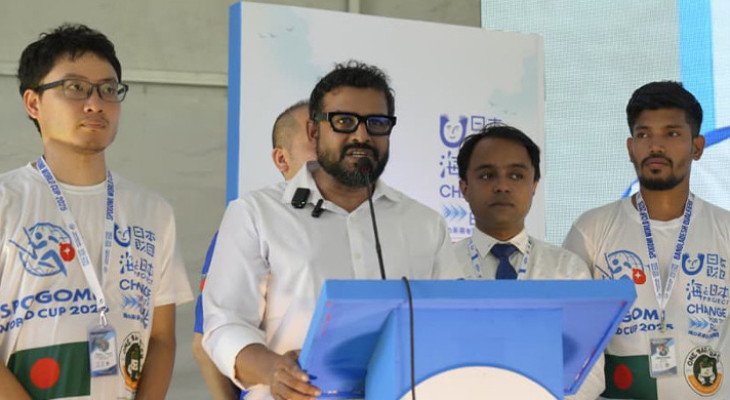 ‘সারা রাত শহরের আবর্জনা পরিষ্কার করি, দুপুরের আগেই নোংরা হয়ে যায়’