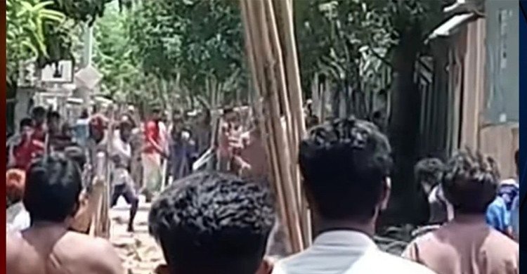 ব্রাহ্মণবাড়িয়ায় ফেসবুকে কমেন্ট করা নিয়ে দু’পক্ষের সংঘর্ষ, আহত ২৫
