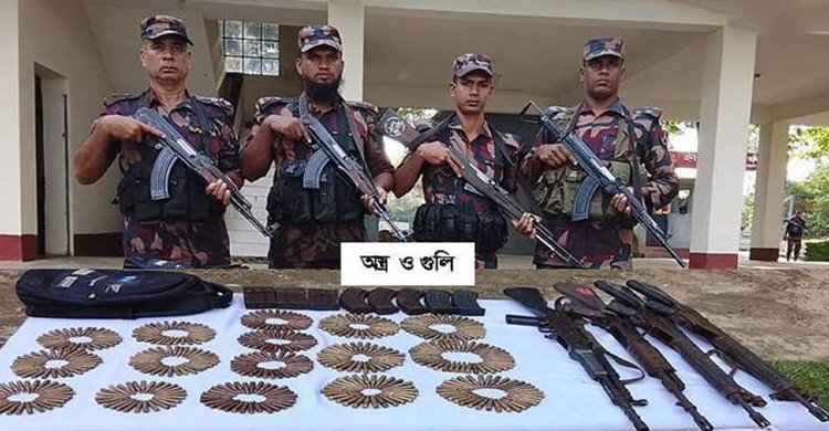 বিজিবিকে লক্ষ্য করে গুলি, আগ্নেয়াস্ত্র উদ্ধার