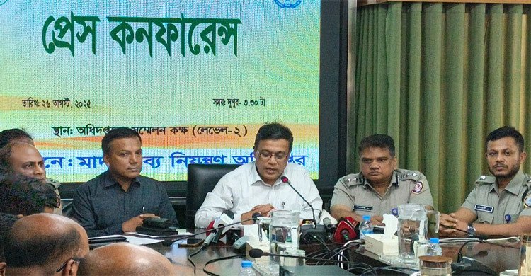 দেশে কোনো বৈধ শিসা বার নেই: ডিএনসি