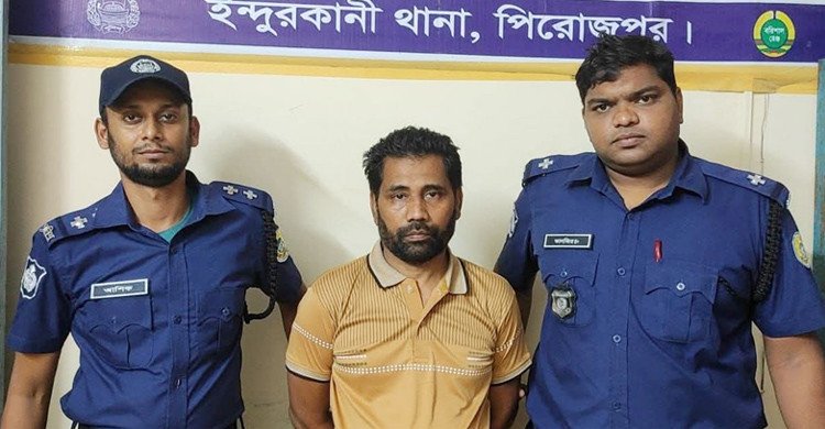 সাঈদীর ফাঁসির রায়ে মিষ্টি বিতরণকারী আ.লীগ নেতাকে মিষ্টি খাওয়ানোর পর গণপিটুনি
