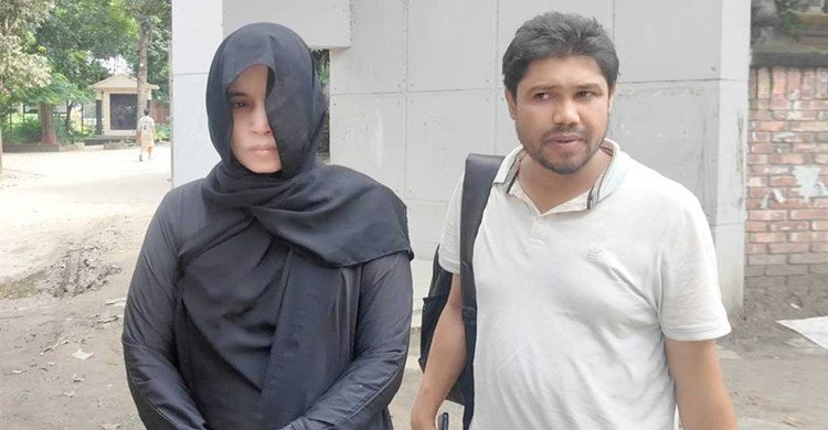 সিরাজগঞ্জে এনআইডি করতে এসে ধরা পড়লেন রোহিঙ্গা দম্পতি