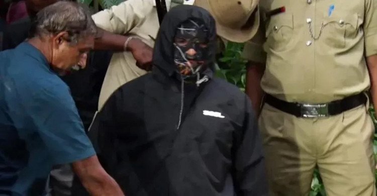শত শত নারীকে ধর্ষণের পর মাটিচাপার অভিযোগ ভারতের মন্দির নগরীতে 