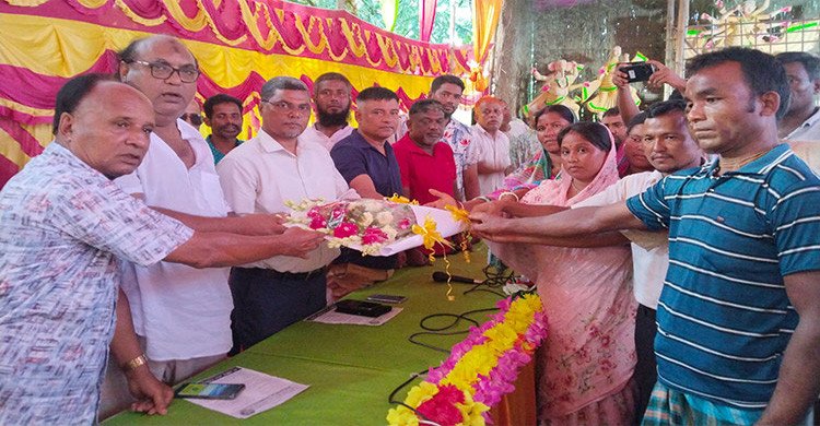 নীলফামারীতে বিএনপিতে ৭ শতাধিক সনাতন ধর্মাবলম্বীর যোগদান