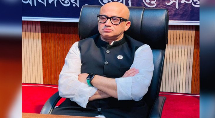 সাবেক প্রতিমন্ত্রী ডা. মুরাদের বিরুদ্ধে গ্রেপ্তারি পরোয়ানা