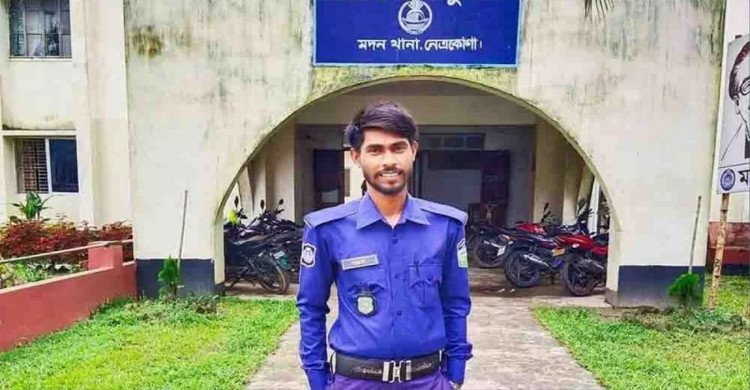 মুক্তিযোদ্ধার নাতি সেজে পুলিশে চাকরি, দুদকে অভিযোগ স্ত্রীর 