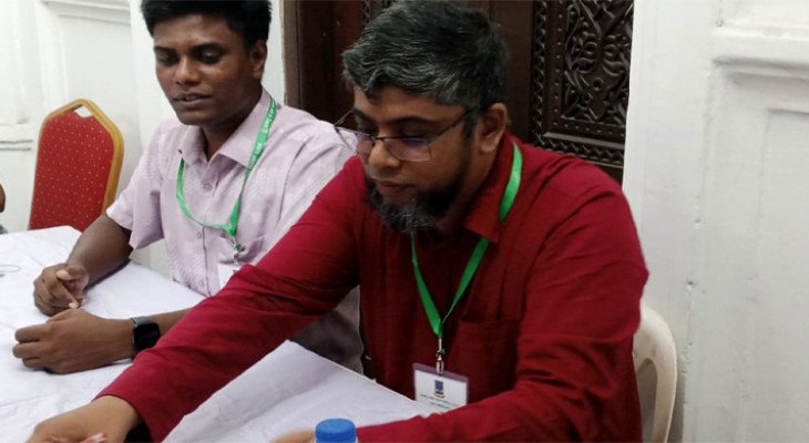 ডাকসু নির্বাচন: এক পোলিং অফিসারকে অব্যাহতি