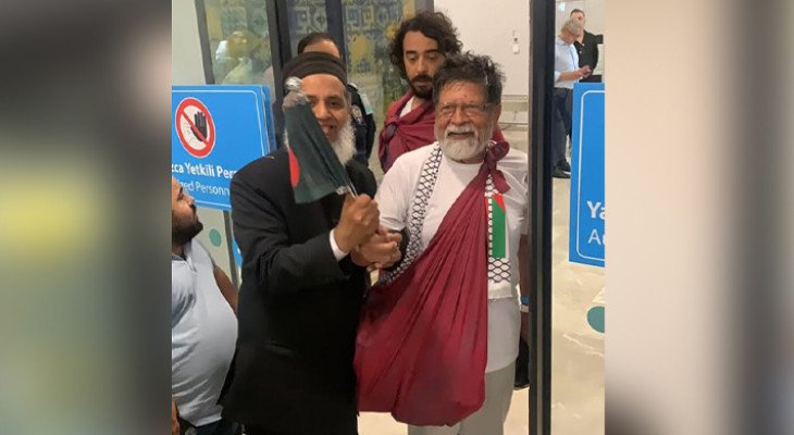 শনিবার ভোরে দেশে ফিরছেন আলোকচিত্রী শহিদুল আলম