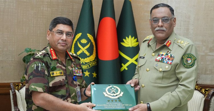 সেনাপ্রধানের সাথে পাক যৌথ বাহিনীর চেয়ারম্যানের সাক্ষাৎ, কি আলোচনা হলো?