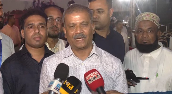 জুলাই সনদ স্বাক্ষর অনুষ্ঠানে এনসিপি থাকলে ভালো লাগত: আসিফ নজরুল