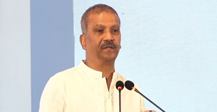 উপদেষ্টা হিসেবে আমাদের সেফ এক্সিটের দরকার নেই: আসিফ নজরুল