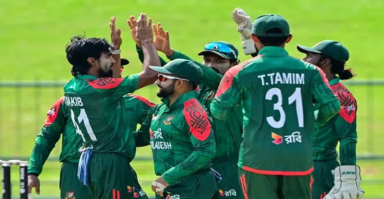 আজ বাংলাদেশের হোয়াইটওয়াশ এড়ানোর লড়াই