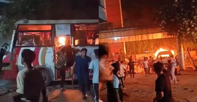 সাভারে ড্যাফোডিল-সিটি বিশ্ববিদ্যালয়ের শিক্ষার্থীদের সংঘর্ষ, আহত বেশ কয়েকজন