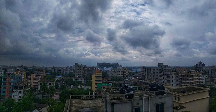 মেঘলা থাকতে পারে ঢাকার আকাশ, তাপমাত্রা থাকবে অপরিবর্তিত