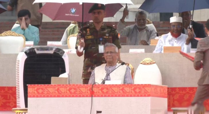 জুলাই সনদ স্বাক্ষর অনুষ্ঠান শুরু, যোগ দিলেন প্রধান উপদেষ্টা
