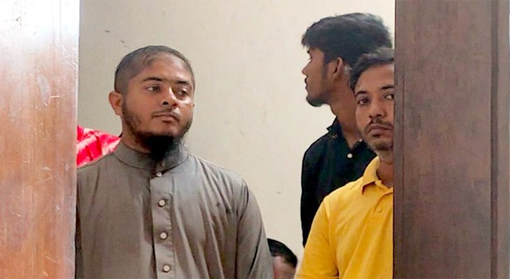 ‘৫ আগস্টে আমরা পুলিশ মেরে ঝুলিয়ে রেখেছি’