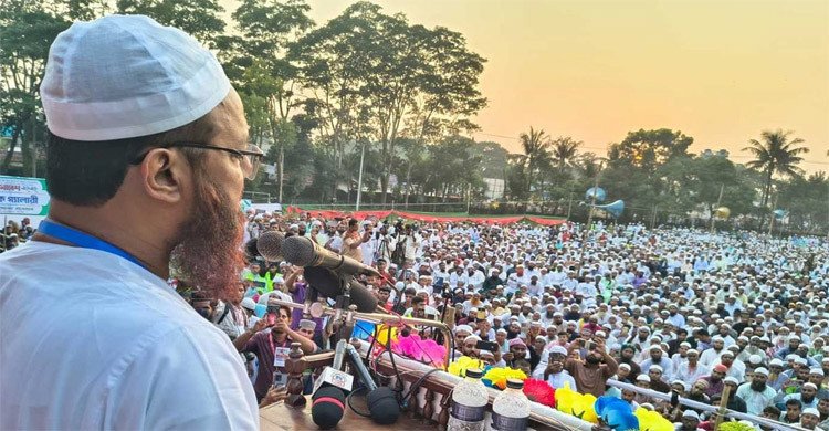 বিএনপি ক্ষমতায় এলে সুন্দরী নারীরা রাস্তায় বের হতে পারবে না: ফয়জুল করিম