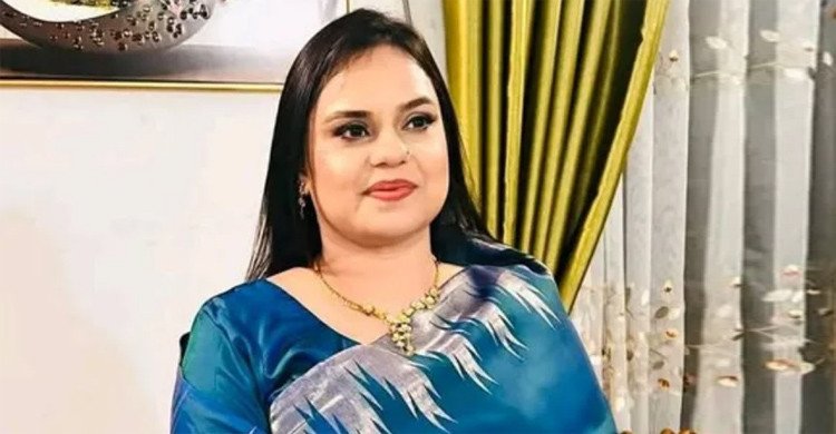 দুর্গাপুরের সাবেক উপজেলা চেয়ারম্যান ঝুমা ঢাকায় গ্রেফতার