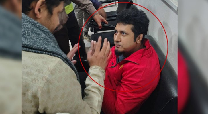 শাহবাগে ইনকিলাব মঞ্চের আন্দোলন থেকে পিস্তলসহ যুবক আটক