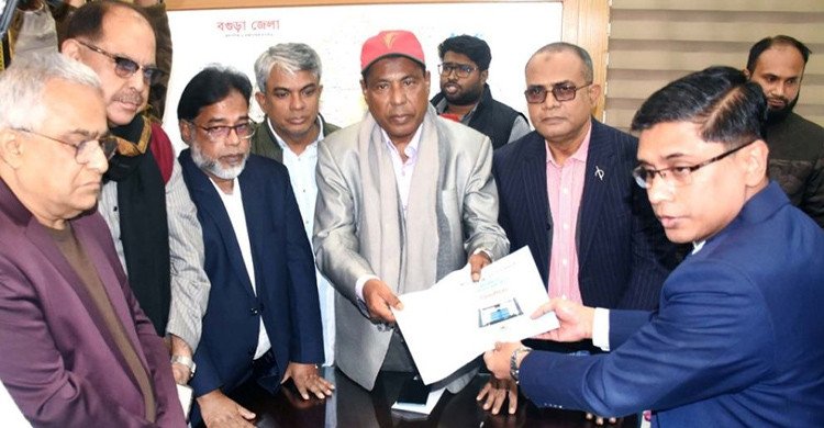 বগুড়া-৬ আসনে তারেক রহমানের পক্ষে মনোনয়ন ফরম সংগ্রহ