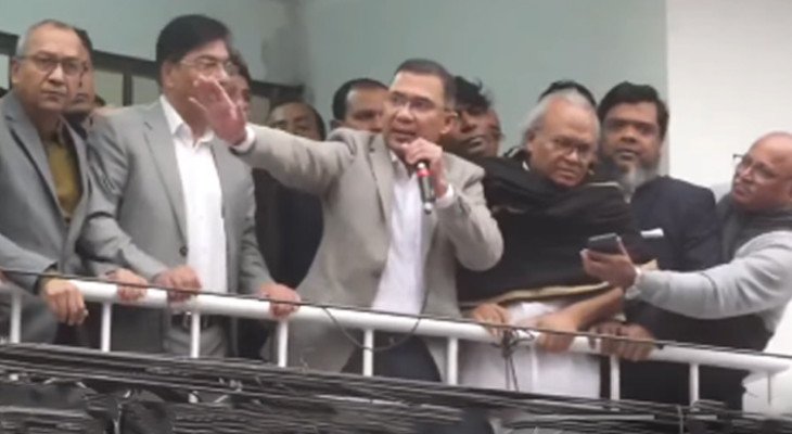 দেড় যুগ পর নয়াপল্টনে বিএনপির কেন্দ্রীয় কার্যালয়ে তারেক রহমান