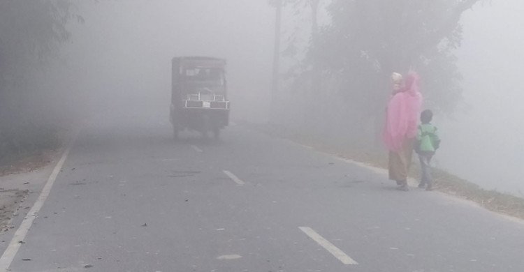 শীতের দাপটে কাঁপছে তেঁতুলিয়া, তাপমাত্রা নামল ১২ ডিগ্রিতে