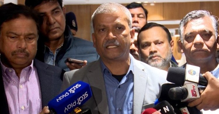 ভারতে খেলতে না যাওয়ার বিষয়ে আমরা অনড়: আসিফ নজরুল