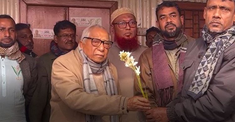 কার্যক্রম নিষিদ্ধ আওয়ামী লীগের ১০০ নেতাকর্মীর বিএনপিতে যোগদান