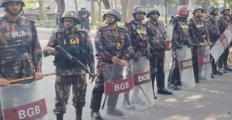 প্রধান উপদেষ্টার বাসভবন এলাকায় ১৪৪ ধারা জারি
