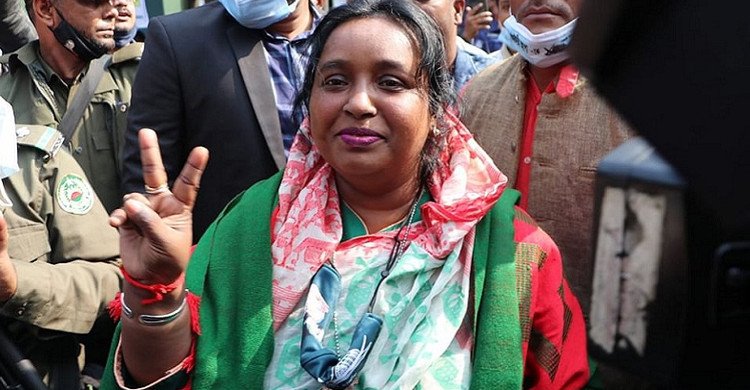 ৫ মামলায় জামিন পেলেন সাবেক মেয়র আইভী