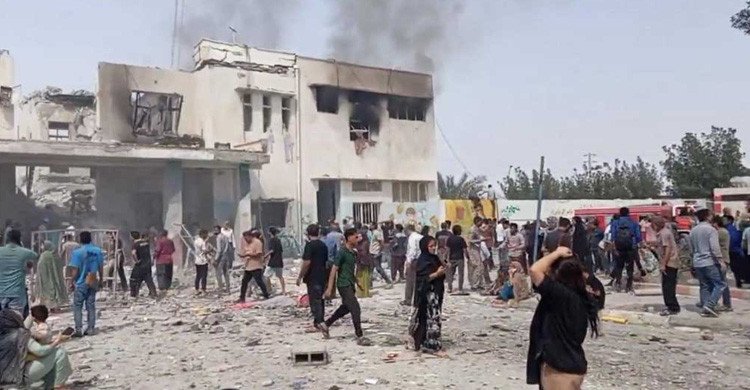 ইরানের বালিকা বিদ্যালয়ে ইসরায়েলি হামলায় নিহত অর্ধশতাধিক