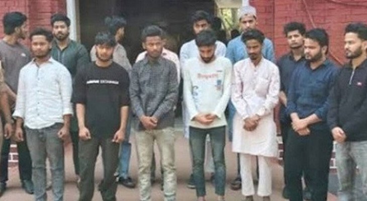 ভারতে ইফতারিতে চিকেন বিরিয়ানি খাওয়ায় ১৪ জন মুসলিম গ্রেফতার