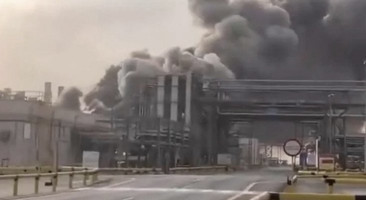 আবারও সৌদির আরামকোয় তেল শোধনাগারে ড্রোন হামলা