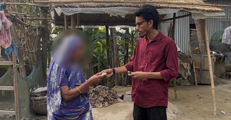 ফ্যামিলি কার্ডের নামে অর্থ আত্মসাৎ: বহিষ্কৃত ছাত্রদল নেতার কাণ্ডে ক্ষতিগ্রস্ত পরিবারগুলোর পাশে যুবসমাজ
