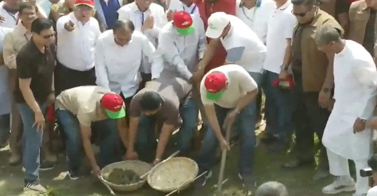 খাল খনন কর্মসূচির উদ্বোধন করলেন প্রধানমন্ত্রী তারেক রহমান