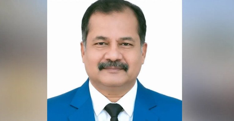 জনগণের বাইরে চিন্তা করলে পতিত সরকারের মতো পরিণতি হবে: তথ্যমন্ত্রী