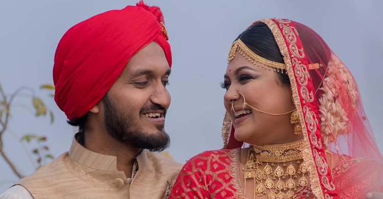 পরকীয়ায় সংসার ভাঙল মৌসুমী হামিদের